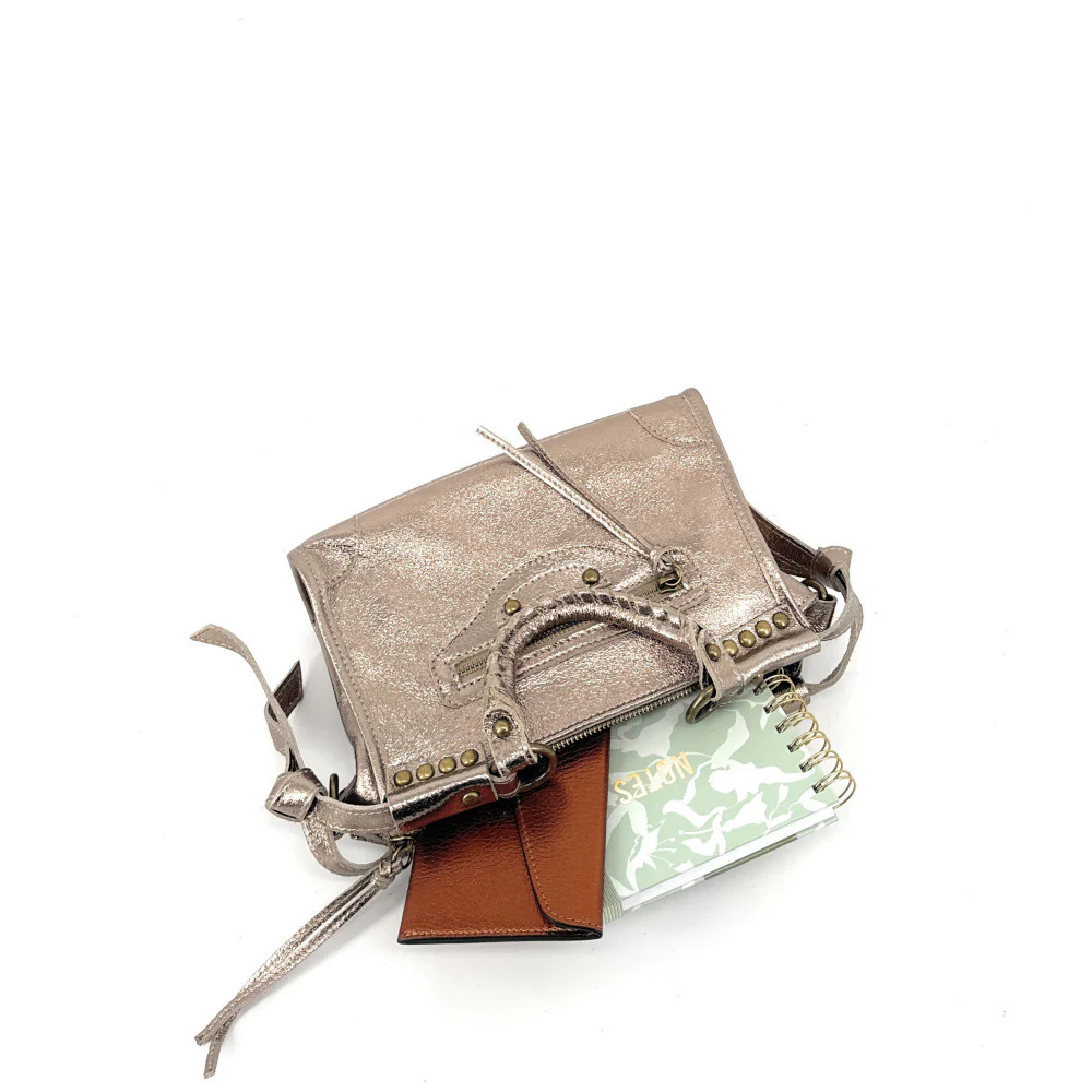 Mini-sac en cuir métallisé POCKY Champagne irisé - Image 5