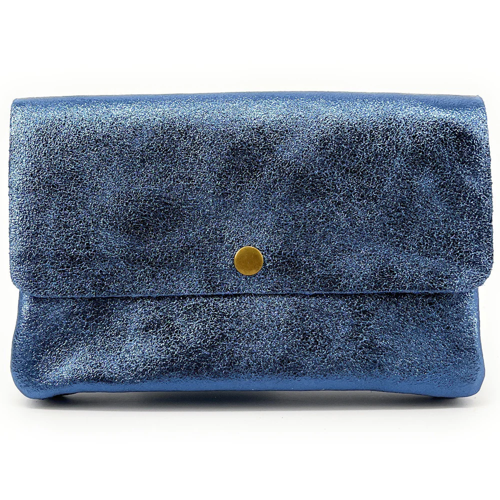 Sac pochette en cuir irisé MAELIA Bleu céleste - Image 4