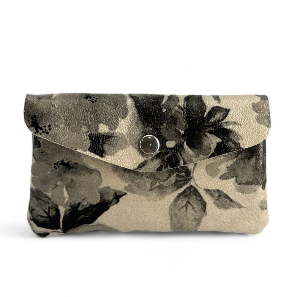Pochette porte-monnaie en cuir à motif COMPO FLOWER Floral noir - Image 4