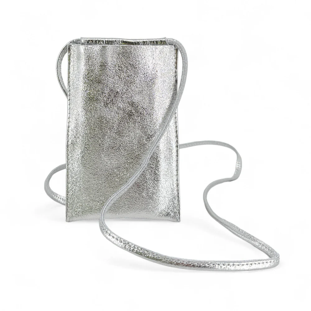 Pochette téléphone en cuir irisé EASY Argent clair - Image 4