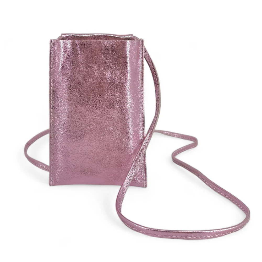 Pochette téléphone en cuir irisé EASY Rose pâle irisé - Image 4