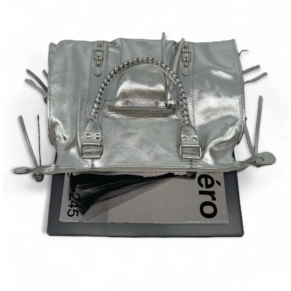 Sac à main en cuir irisé SANDSTORM Argent moyen - Image 5
