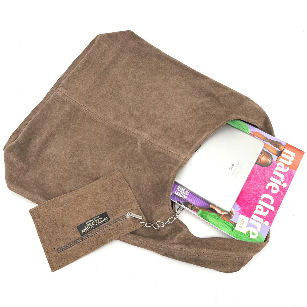 Sac à main de forme HOBO en daim EVA Taupe foncé - Image 3