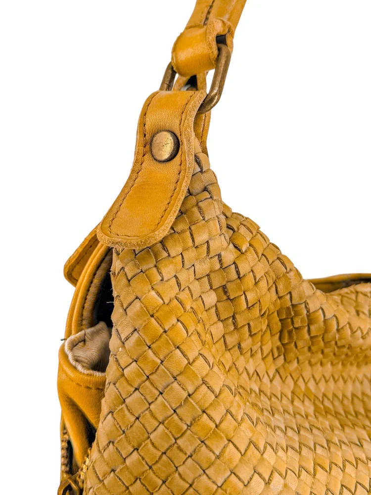 Sac à main en cuir vintage tressé BRISBANE Jaune tournesol - Image 6