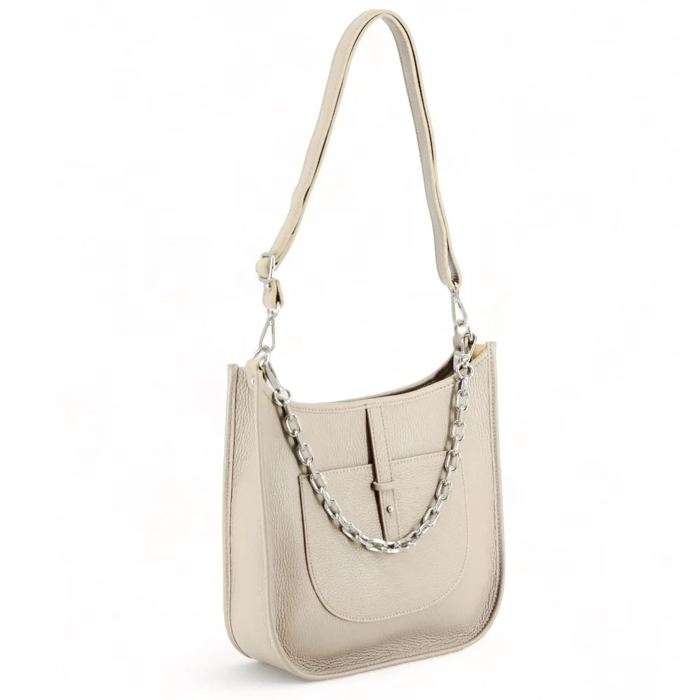 Sac à main hobo en cuir grainé CYBELE Beige crème - Image 8