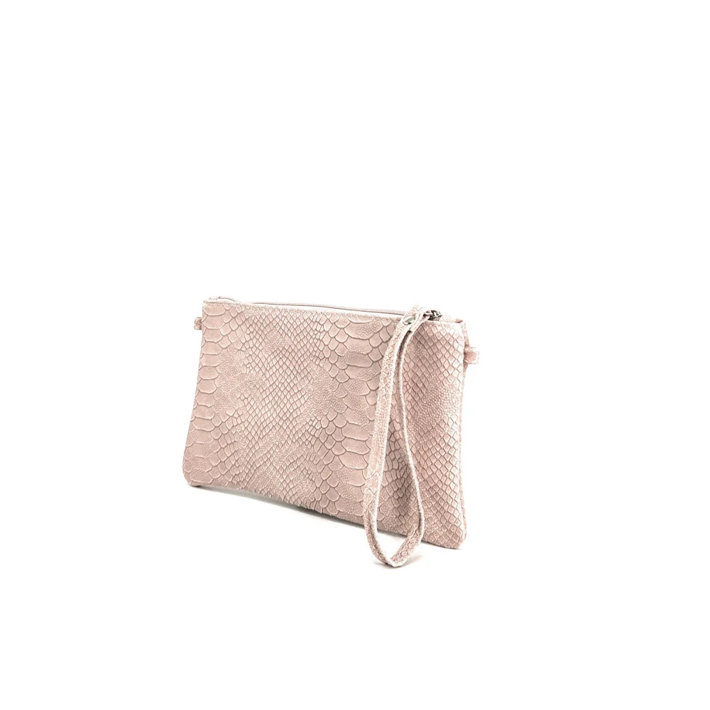 Sac pochette en cuir effet serpent DUNDEE Rose nude - Image 5