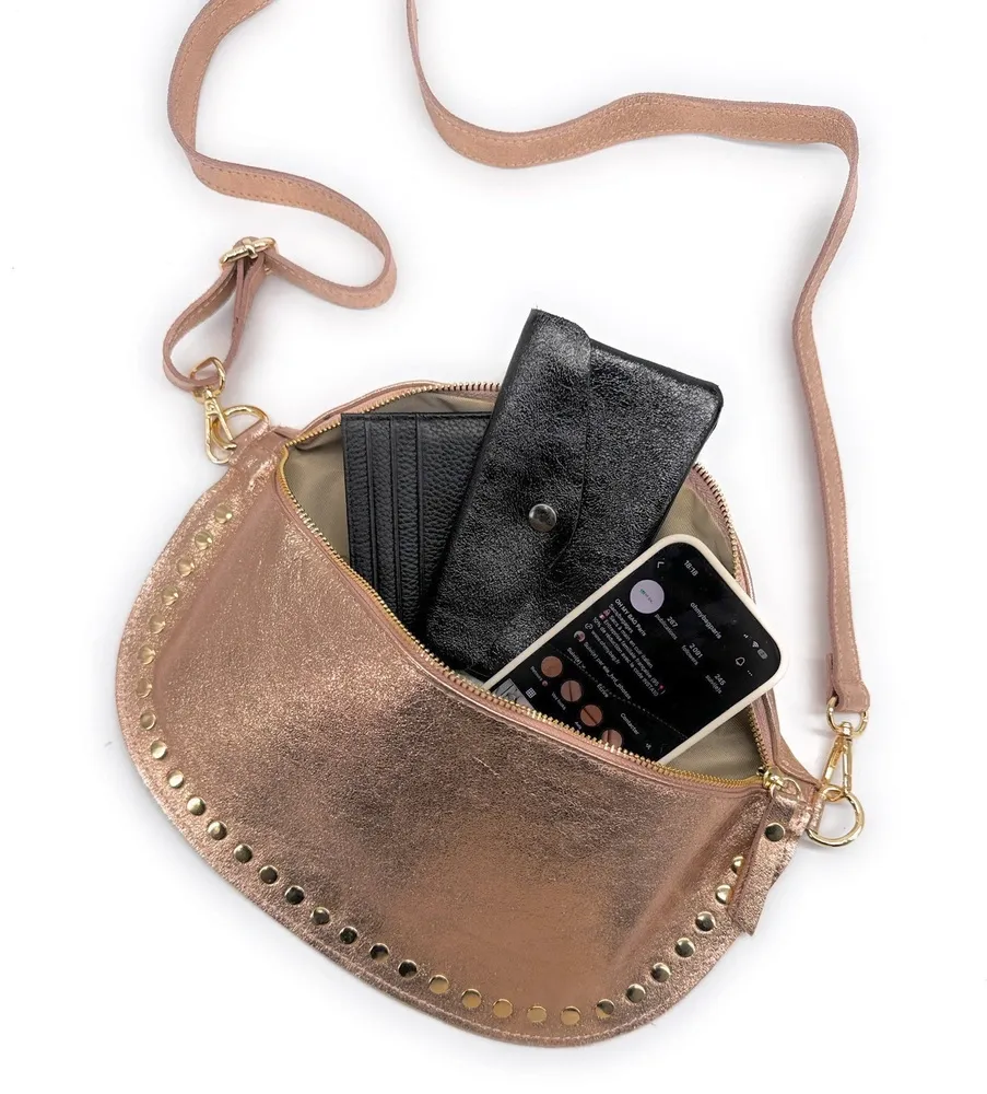 Sac banane en cuir irisé LOU PANADAS Rose gold - Image 5