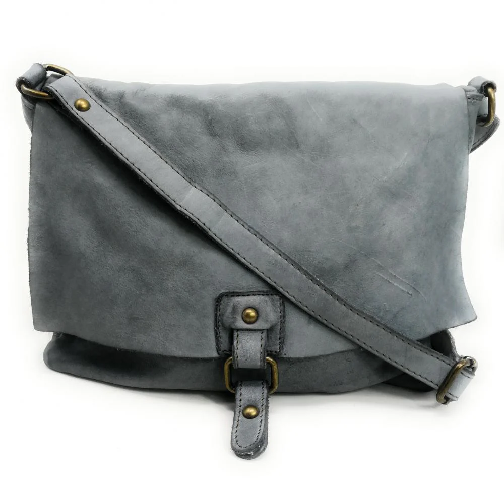 Sac besace à bandoulière en cuir vintage MISS COQUETTE Gris clair