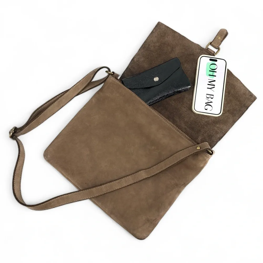 Sac besace à bandoulière en cuir vintage MISS COQUETTE Taupe - Image 7