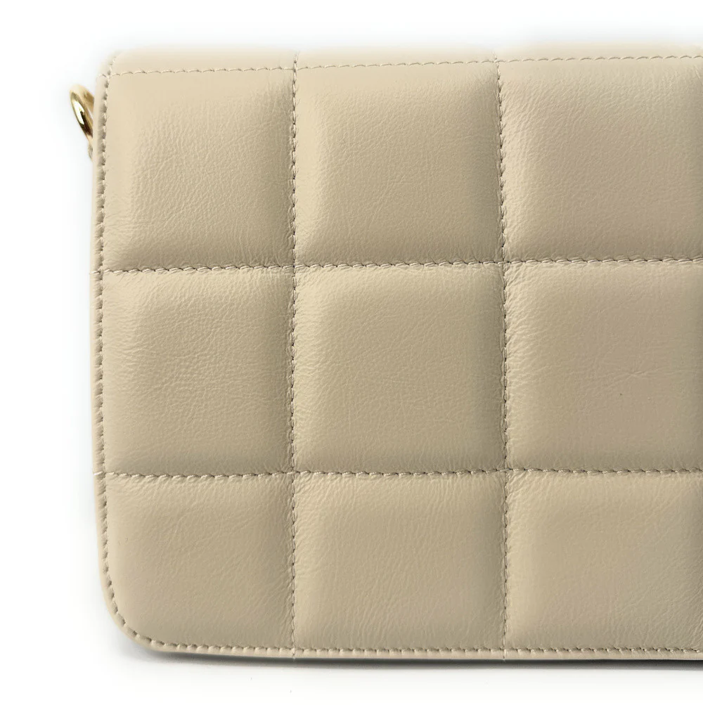 Sac french stick en cuir lisse matelassé TIME SQUARE Beige crème - Image 5