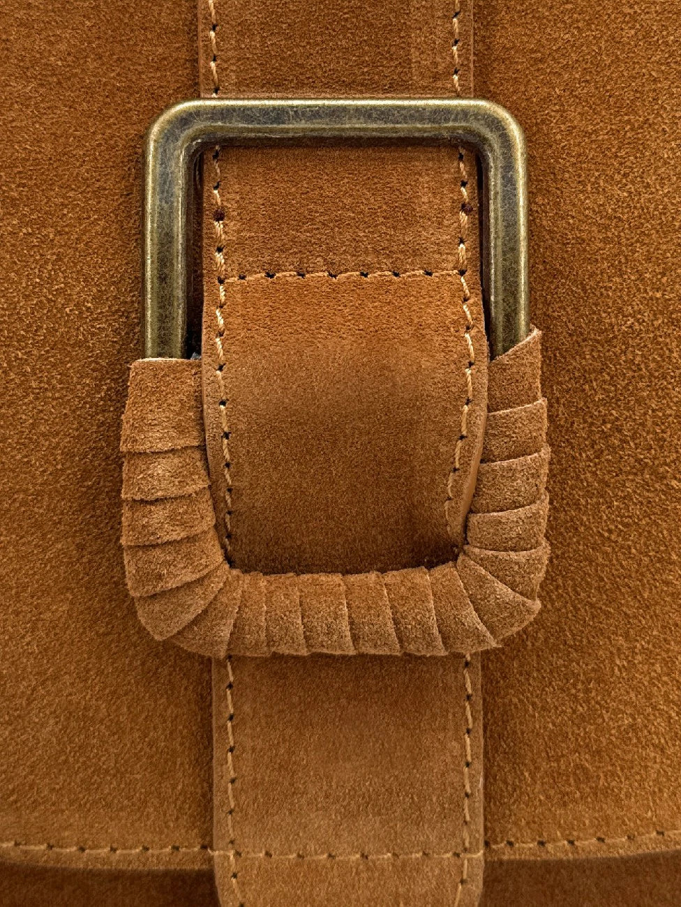 Sac besace en cuir daim ENID Marron Camel foncé - Image 5