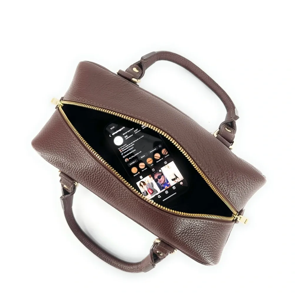 Sac bowling french stick  en cuir grainé I LOAF YOU Chocolat - Image 3