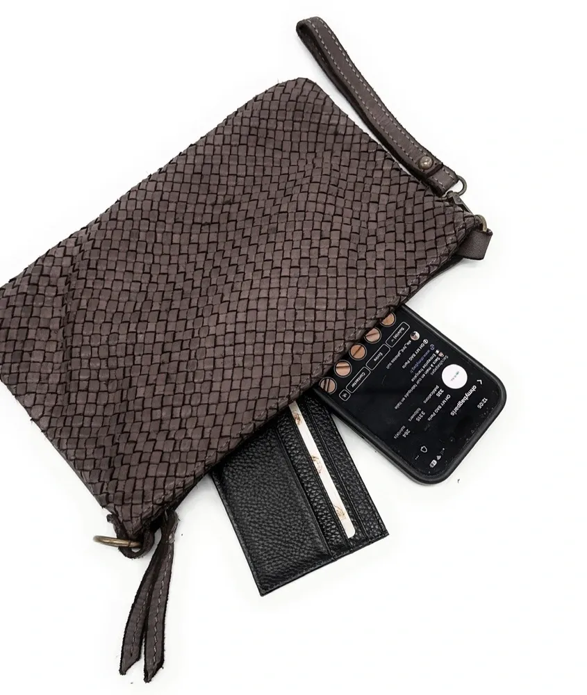 Sac pochette à bandoulière en cuir tressé MISS JOE Chocolat - Image 2