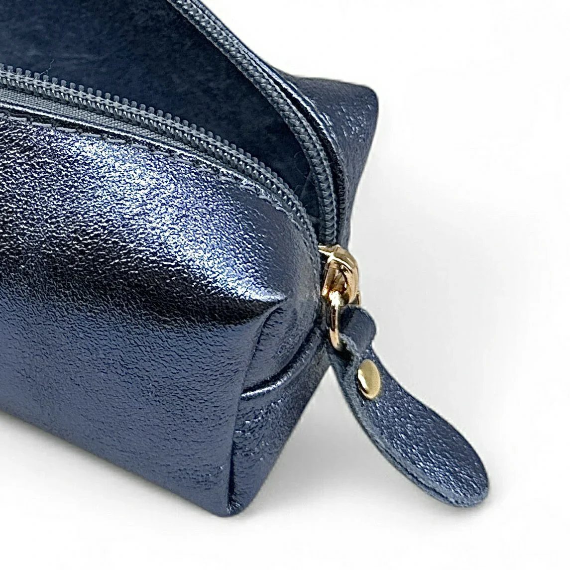 Trousse en cuir irisé TICTOC GLOW Bleu denim - Image 5